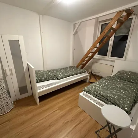 Duesseldorf City Apartment